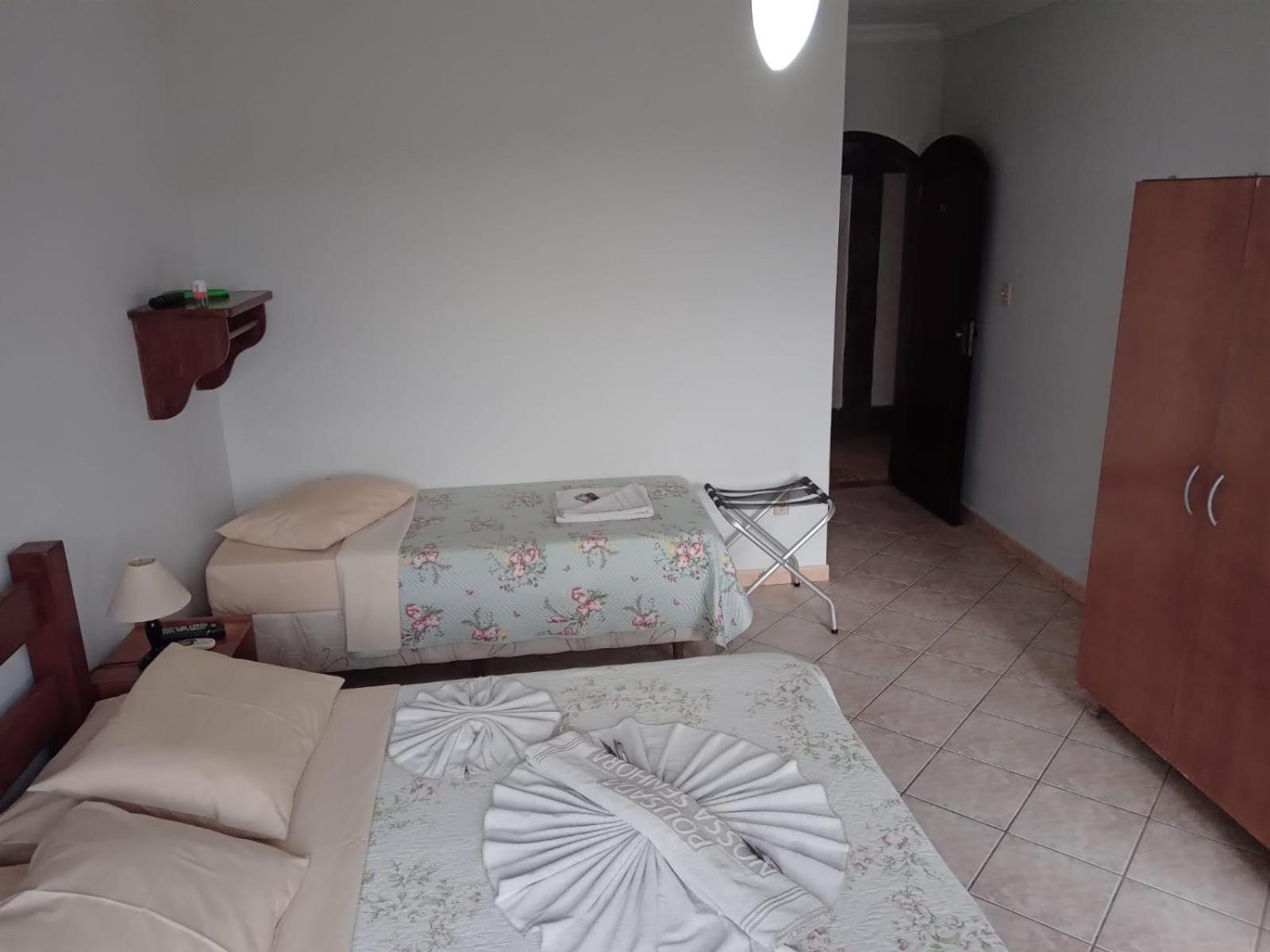 Pousada Nossa Senhora Пенеду Номер фото A bedroom in a hostel